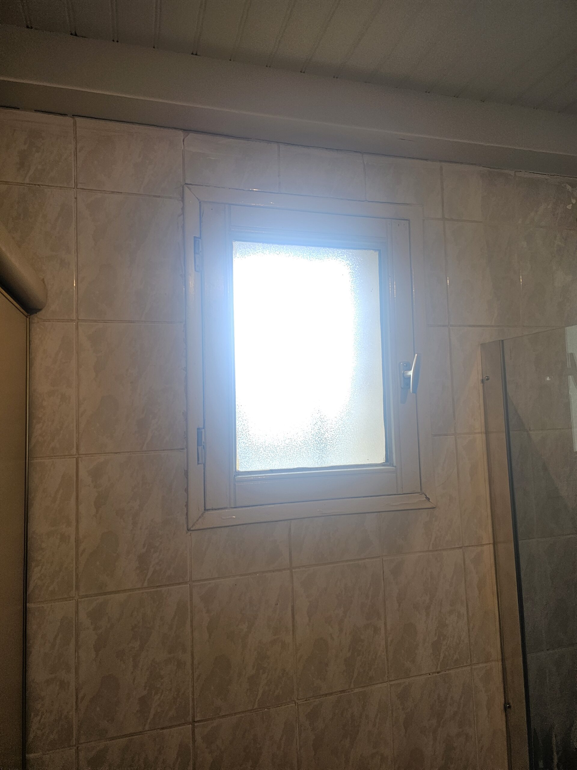 INSTALLATION MENUISERIE PVC - 42510 NERONDE 